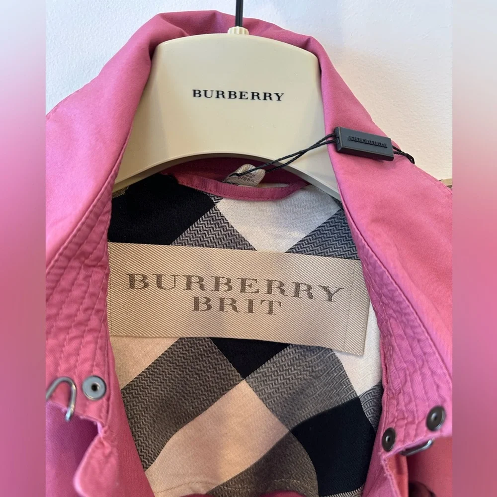 Burberry Brit Women’s Trench Coat-New With Tags! - Picture 5 of 16